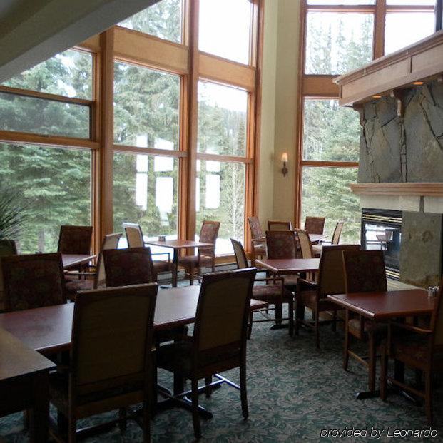The Pinnacle Lodge Sun Peaks Restaurant photo